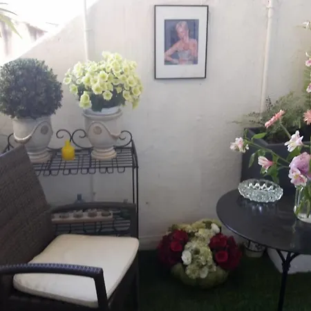 Carolina Szálloda Cannes