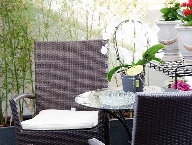 Carolina Hotel 2*