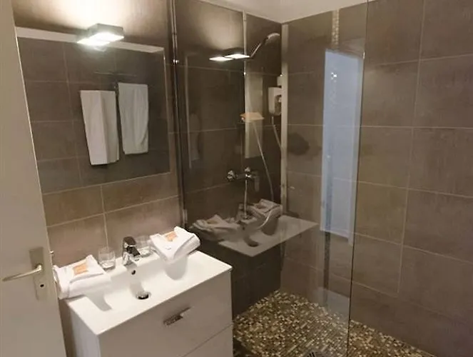 Otel Carolina