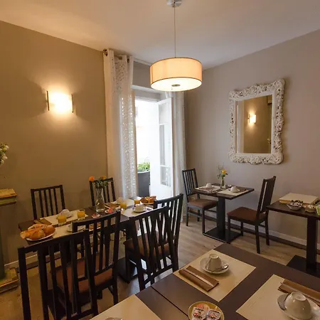 Hotel Carolina Cannes